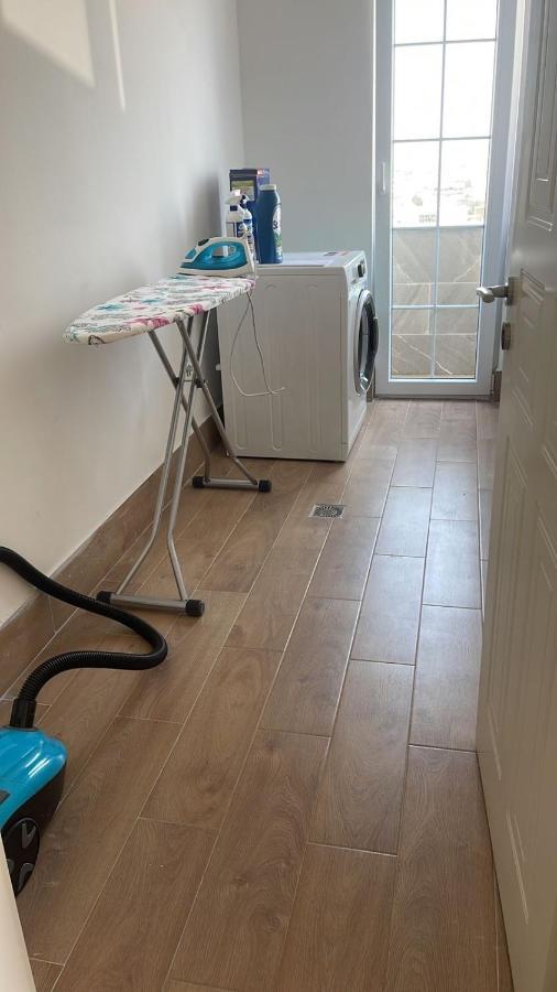 Ada'S House Apartment ดูร์เรส ภายนอก รูปภาพ